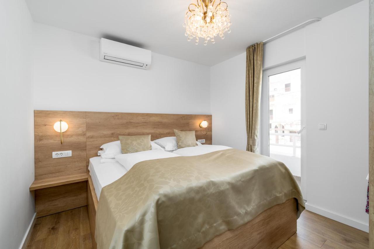 Rooms Vedrana (Adults Only) Podstrana Oda fotoğraf