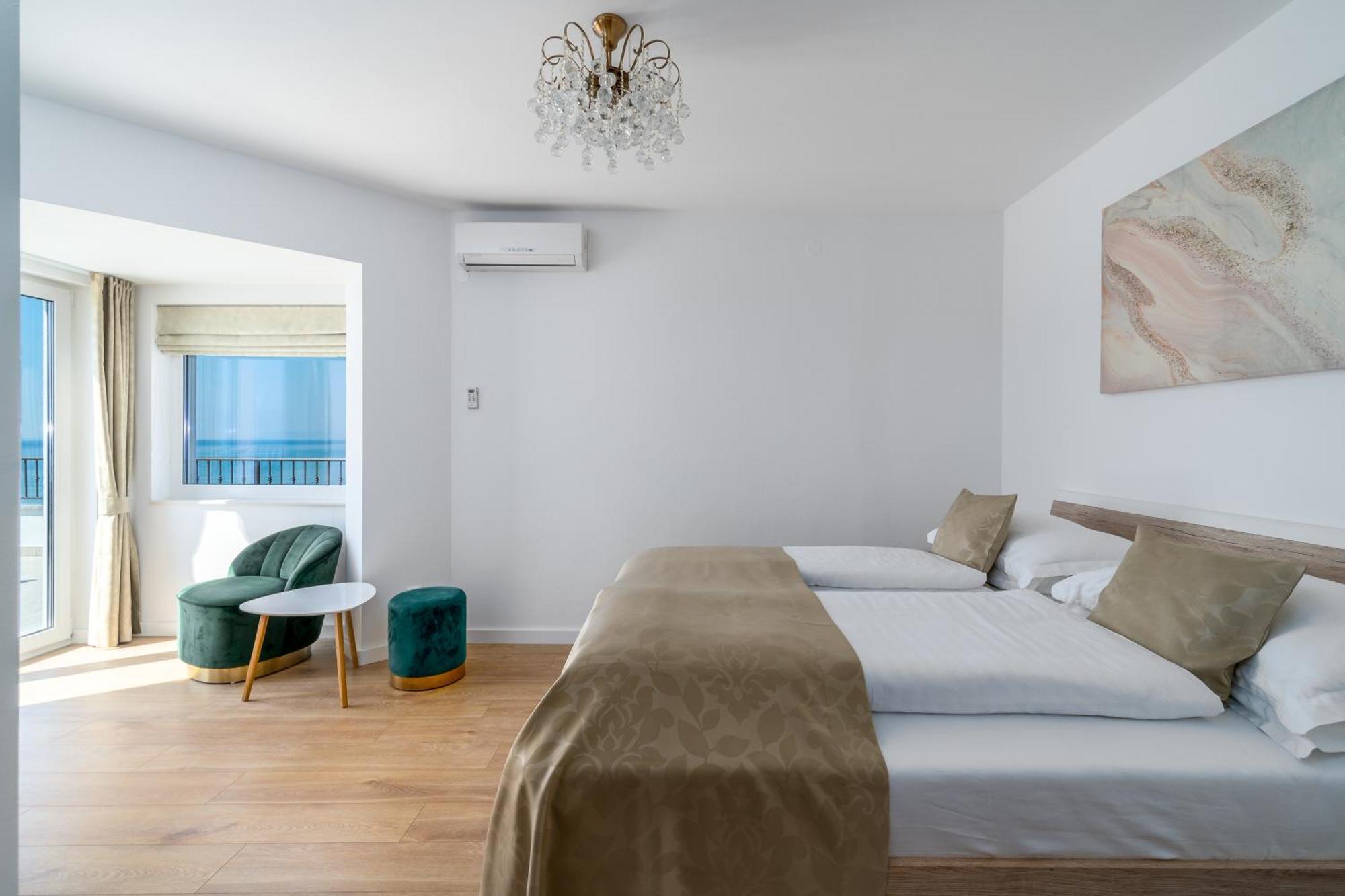 Rooms Vedrana (Adults Only) Podstrana Oda fotoğraf
